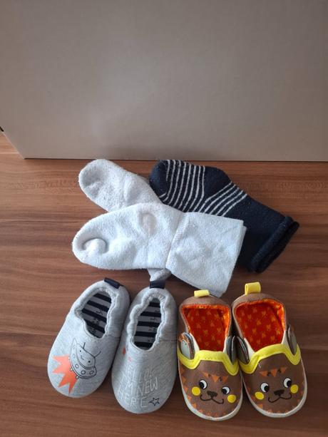 2x capačky a 3x ponošky, baby,17