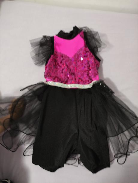 Kostým na tanečné vystúpenie, 