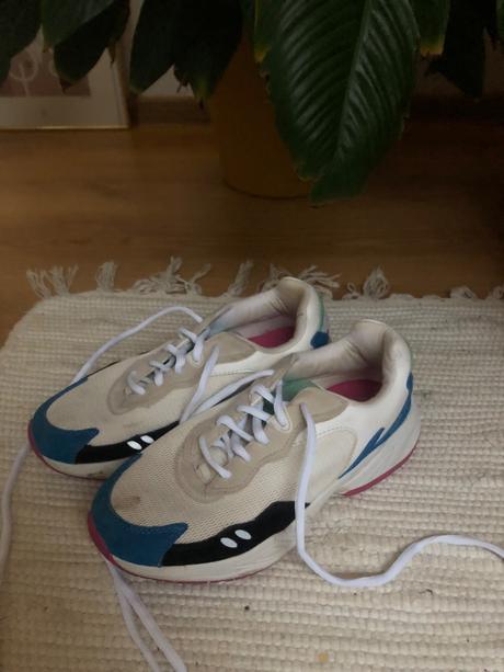 Biele tenisky, pull&bear,37