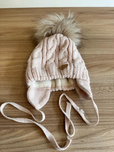 Dievčenká čiapka so šálom, 98