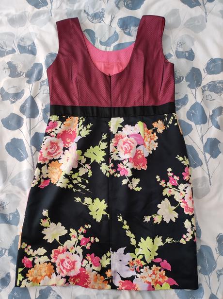 Dámske elegantné šaty, xl