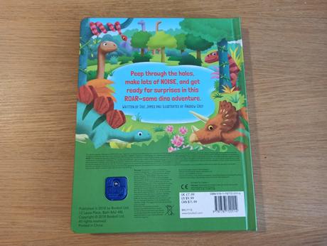 Noisy peep-through dinosaurs roaaar, 