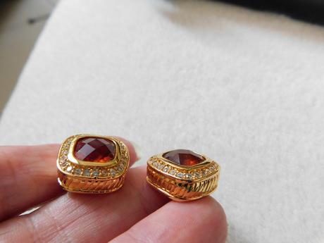 Manzetove gombiky s jantarom, 