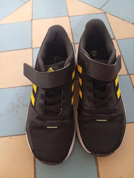 Tenisky, adidas,33