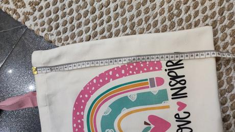 Praktický darček pre pani učiteľky,