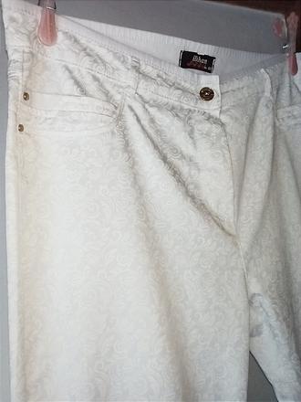 Elegantné nohavice, 44