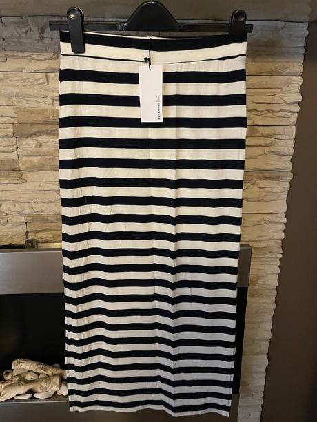 Letna suknicka, reserved,36