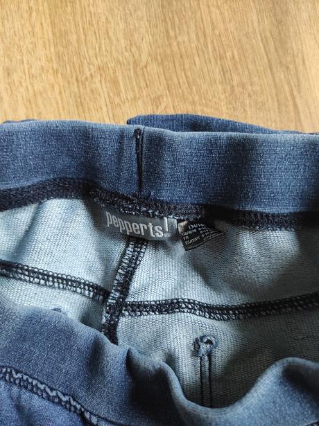 Jeginsy 134/140, pepperts,134