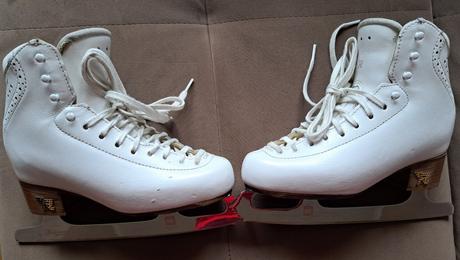 Profesionálne krasokorčule risport rf3 pro + nože, 36