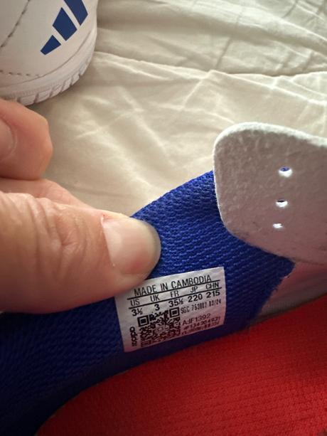 Halovky adidas, adidas,35