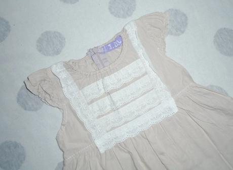 Šaty na 18 až 24 mesiacov, 92