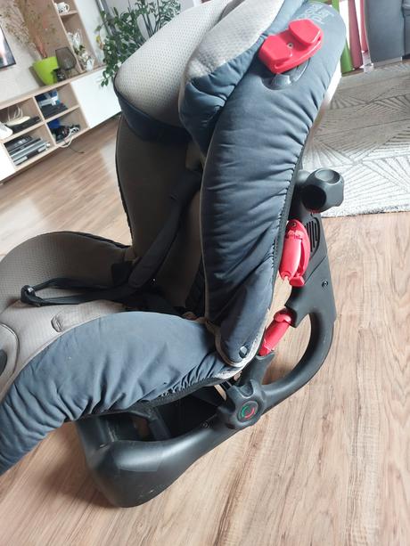 Detska autosedacka 15-36kg, casualplay