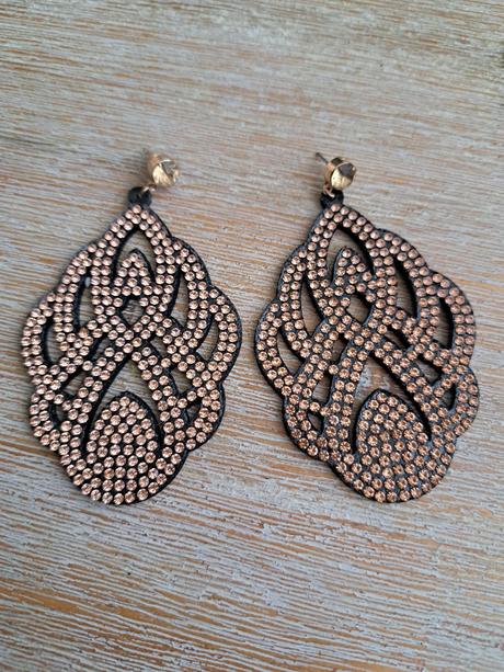 Trblietavé náušnice, 