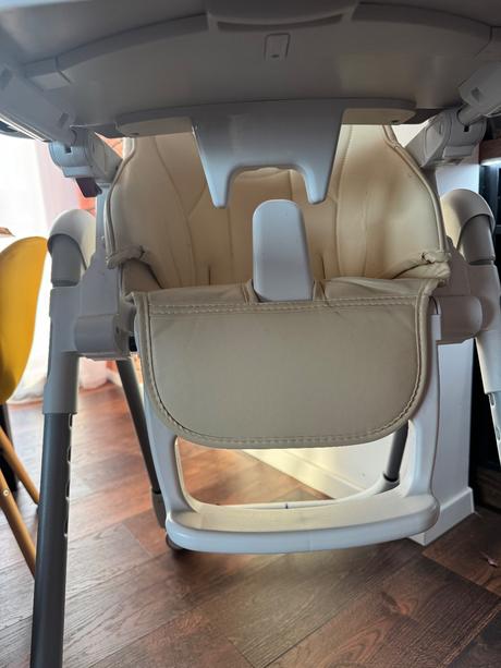 Jedálenska detska stolička peg perego, peg-pérego