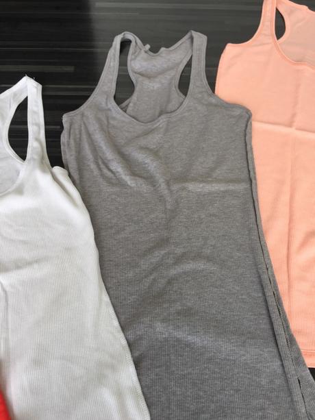 Balíček oblečenia s, s