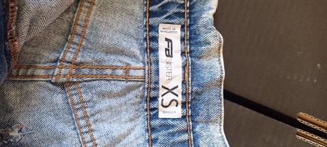 Dámske šortky, fishbone,xs