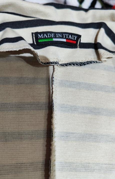 Pásikavé sako s brošňou, xs