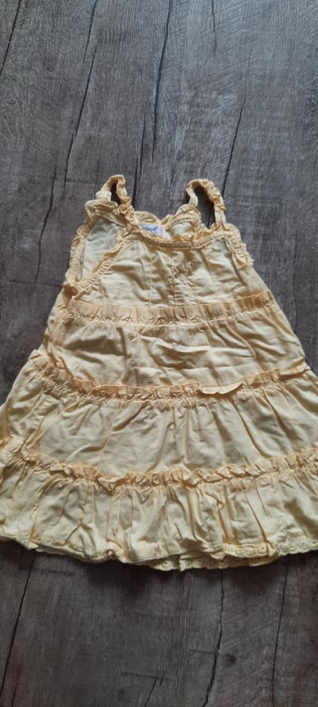 Šaty, early days,74