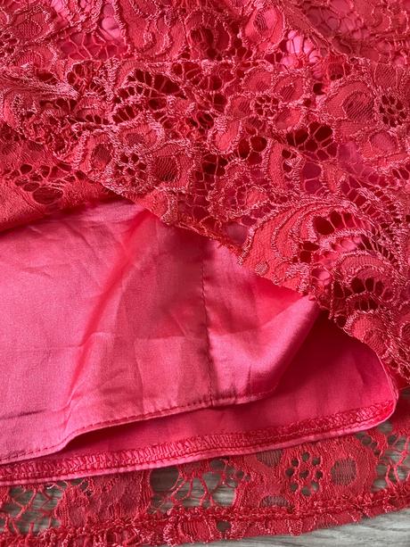 Spoločenské šaty, s