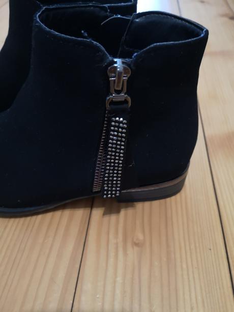 Kotnikové čižmičky, 35