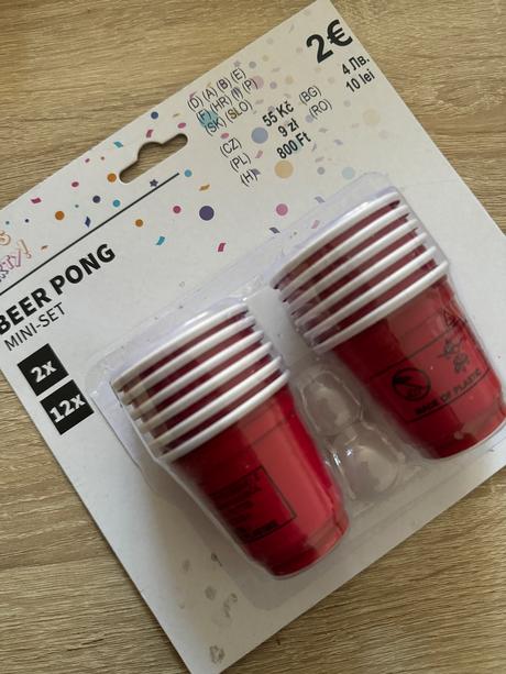 Mini beer pong, 