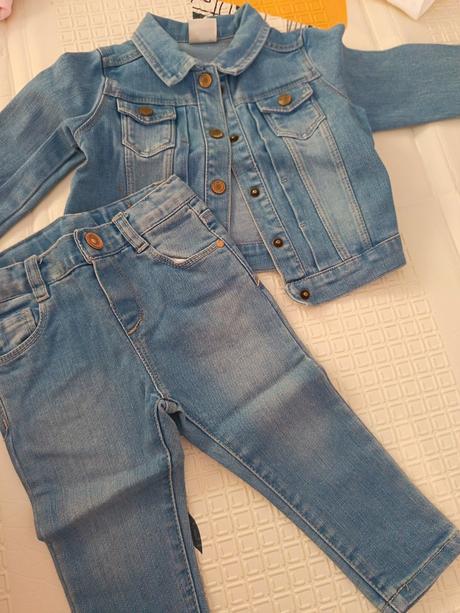 Dievčenské komplety, 56