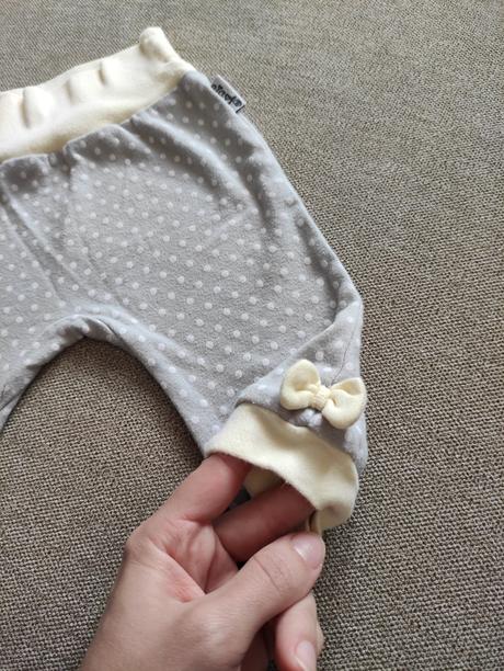 Bodkované legíny s mašličkou, 68