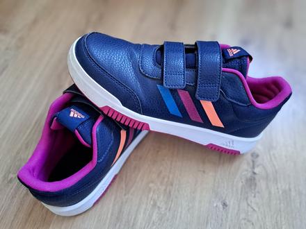 Botasky, adidas,38