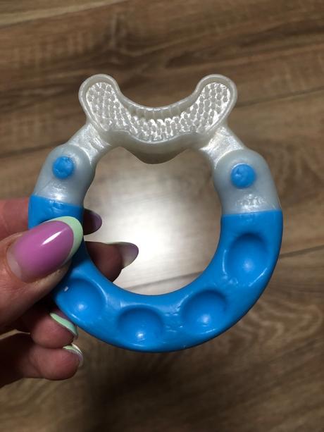 Prvé detské zubné kefky, 