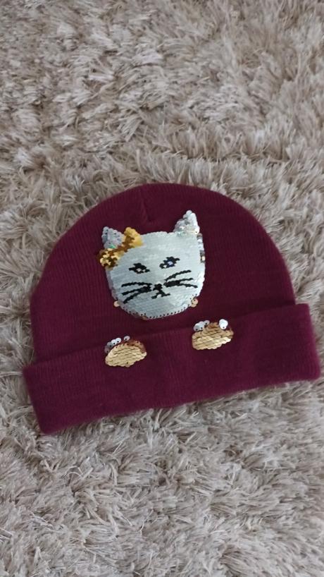 Krásna čiapka s otočnou mačičkou, 128