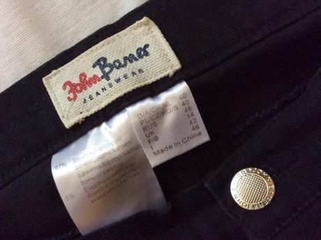 Kvalitné čierne nohavice john braner v. 40/42, 40