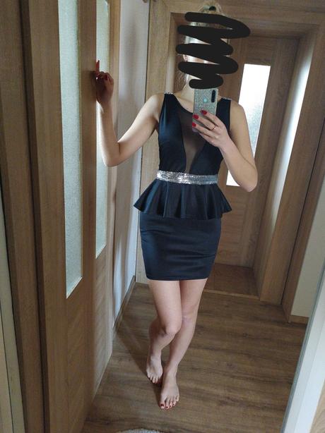 Čierne mini šaty, m