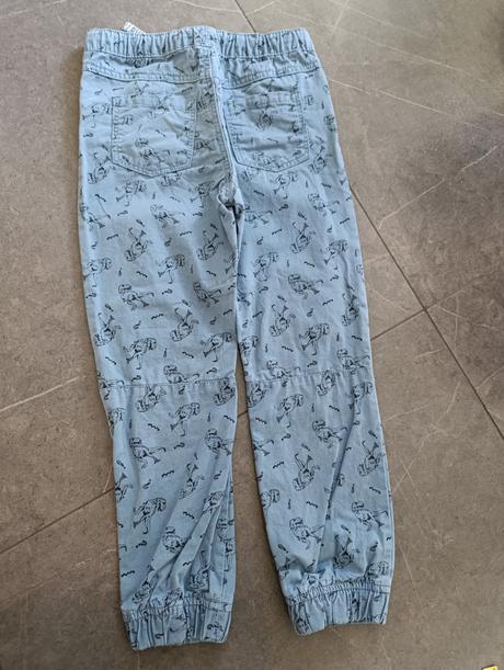 Nohavice 122, sinsay,122