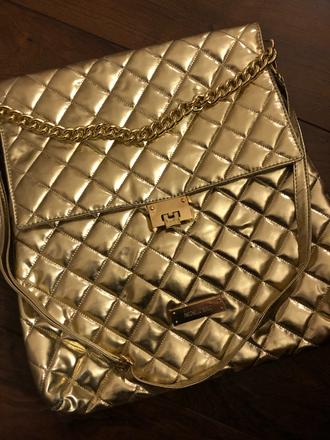 Zlatá kabelka antonello serio, 