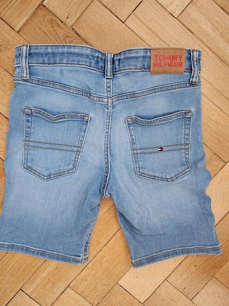 Šortky, tommy hilfiger,152