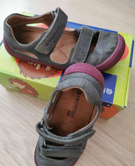 Sandalky protetika, protetika,32