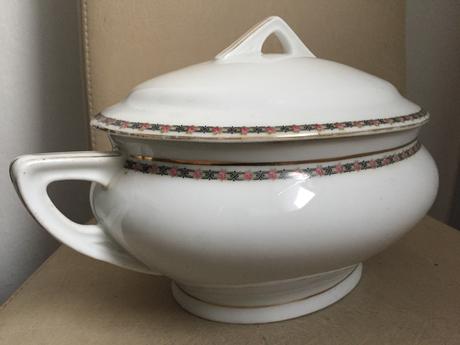 Starozitna 100r terina ruzicky,