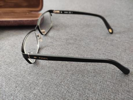 Dioptricke okuliare zn. fossil, fossil