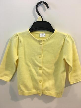 Krásny žltý svetrik super stav, f&f,62