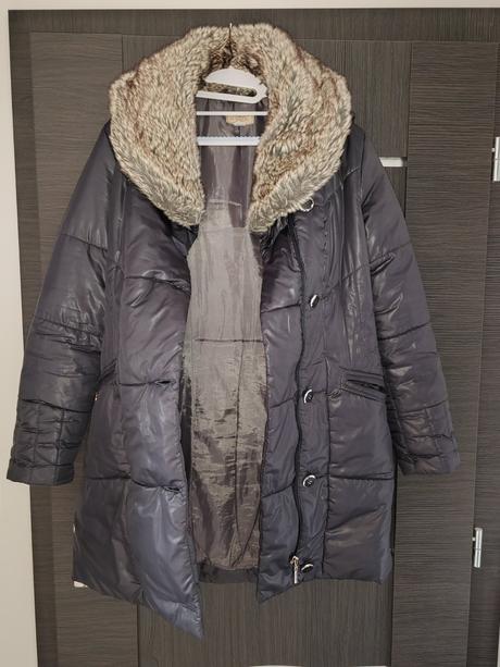 Dámska vetrovka č.40, 40