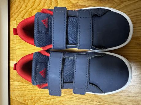 Adidasky, adidas,32