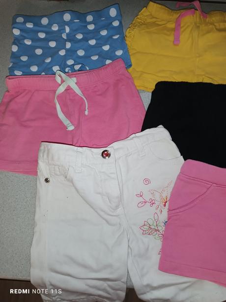 Kraťasy veľ.98/104, disney,98