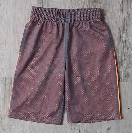 Sivo-oranzove kratasky, 116