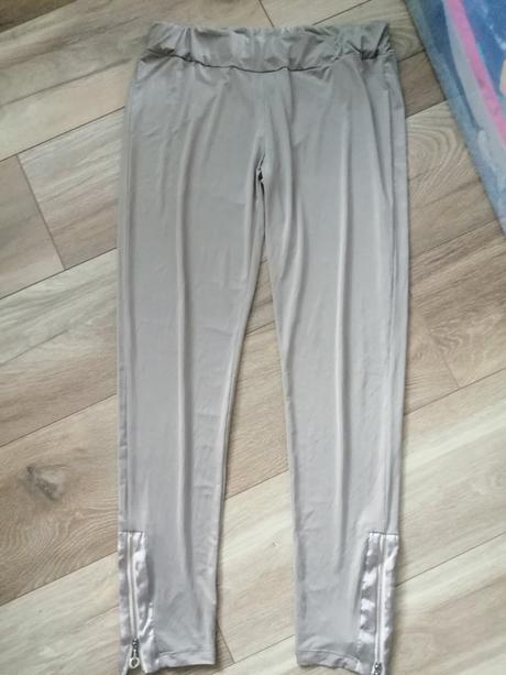 Lesklé legíny zara, zara