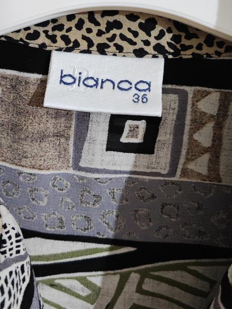 Blúzka bez rukávov, s