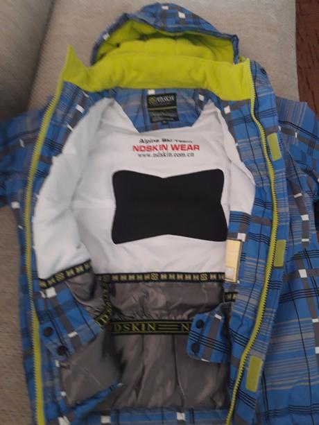 Hrubá zimná vetrovka, 158