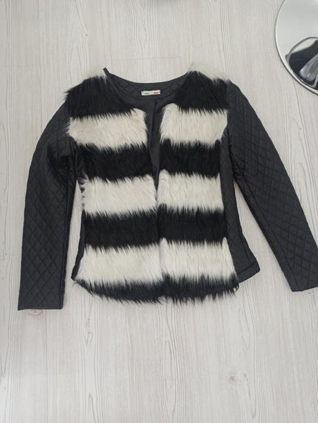 Bunda s kožušinou, s