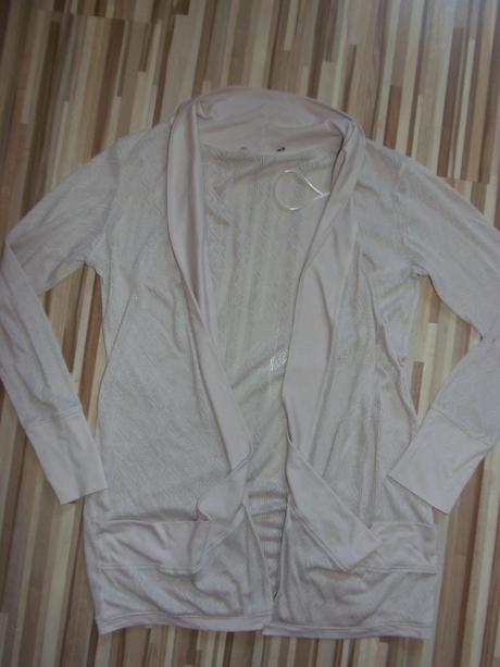 Dierkovaný cardigan, m