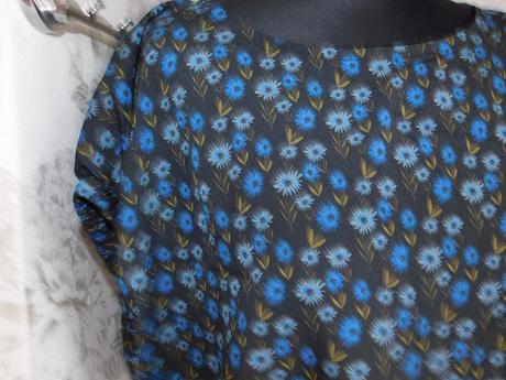 Luxusna pekna bluzka, 34