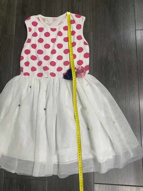 Dievčenské šaty velk.128/134, 128